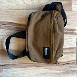 Lululemon belt bag. Like new